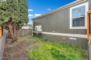 3200 SE Silverleaf Ln, Portland, OR 97267 - Photo 21