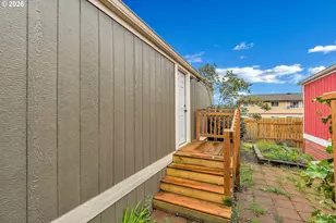 3200 SE Silverleaf Ln, Portland, OR 97267 - Photo 17