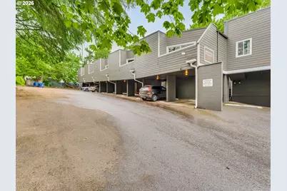 6220 SW Capitol Hwy #7, Portland, OR 97239 - Photo 3