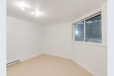 6220 SW Capitol Hwy #7, Portland, OR 97239 - Photo 27