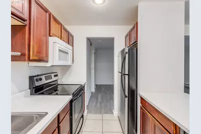 6220 SW Capitol Hwy #7, Portland, OR 97239 - Photo 21