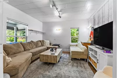 223 NW 15th St, Corvallis, OR 97330 - Photo 7