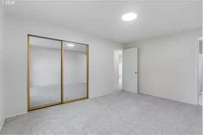 904 NE 196th Ave, Portland, OR 97230 - Photo 25