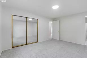 904 NE 196th Ave, Portland, OR 97230 - Photo 25