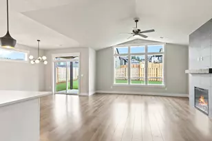 2027 E Otter Loop, La Center, WA 98629 - Photo 11