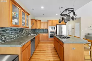 10872 SE Alyssa Dr, Happy Valley, OR 97086 - Photo 13