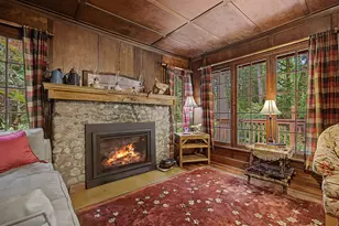 25391 E Cheeney Ln, Welches, OR 97067 - Photo 9