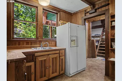 25391 E Cheeney Ln, Welches, OR 97067 - Photo 17