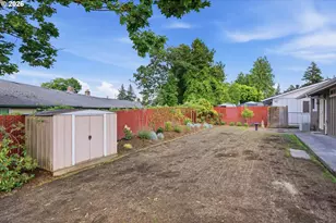17867 NE Wasco St, Portland, OR 97230 - Photo 45