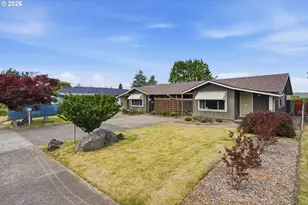 17867 NE Wasco St, Portland, OR 97230 - Photo 3