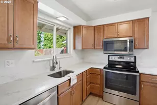 17867 NE Wasco St, Portland, OR 97230 - Photo 35