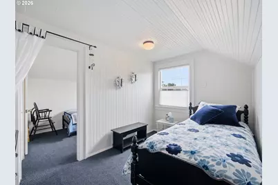 331 10th Ave, Seaside, OR 97138 - Photo 21
