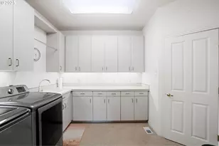 50 SE Avondale Ct, Gresham, OR 97080 - Photo 35