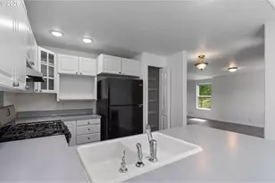 149 73rd St, Springfield, OR 97478 - Photo 21