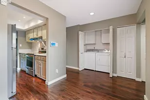 1574 NW Bridgeway Ln, Beaverton, OR 97006 - Photo 3