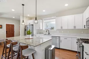 7663 NE Prefontaine St, Hillsboro, OR 97124 - Photo 11