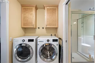 1810 Minda Dr, Eugene, OR 97401 - Photo 15