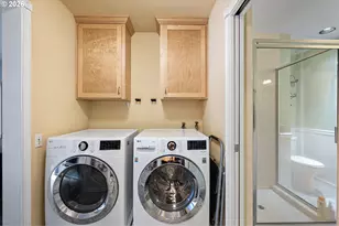 1810 Minda Dr, Eugene, OR 97401 - Photo 15