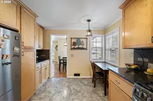 1810 Minda Dr, Eugene, OR 97401 - Photo 11