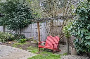 1810 Minda Dr, Eugene, OR 97401 - Photo 31