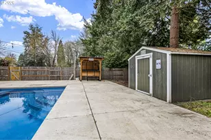 1810 Minda Dr, Eugene, OR 97401 - Photo 27