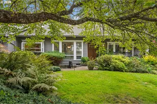 6601 Palomino Cir, West Linn, OR 97068 - Photo 1