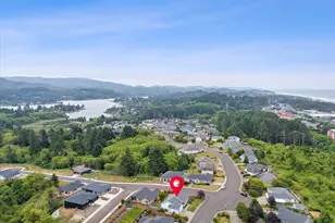 5248 NE Voyage Ave, Lincoln City, OR 97367 - Photo 43