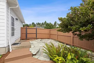 5248 NE Voyage Ave, Lincoln City, OR 97367 - Photo 39