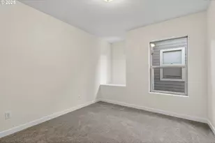 8083 N Leavitt Ave, Portland, OR 97203 - Photo 27