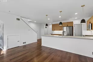 8083 N Leavitt Ave, Portland, OR 97203 - Photo 17