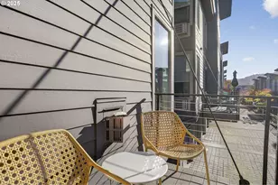 8083 N Leavitt Ave, Portland, OR 97203 - Photo 19