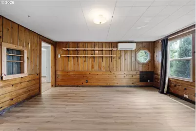 940 W N St, Springfield, OR 97477 - Photo 9