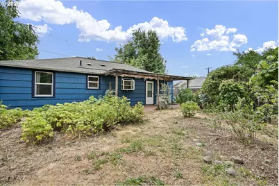 940 W N St, Springfield, OR 97477 - Photo 27