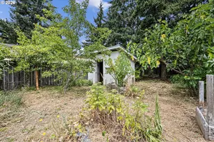940 W N St, Springfield, OR 97477 - Photo 33