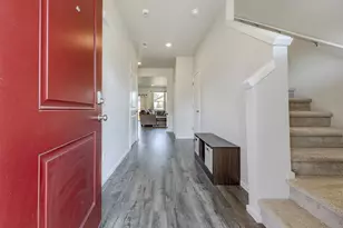 2674 26th Loop, Springfield, OR 97477 - Photo 3