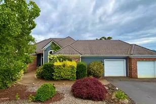 295 Fairway Village Ln, Roseburg, OR 97471 - Photo 1