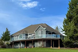 295 Fairway Village Ln, Roseburg, OR 97471 - Photo 39