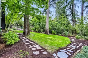 11961 SE Hunter Dr, Happy Valley, OR 97086 - Photo 35