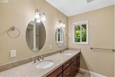 17605 SW Pheasant Ln, Beaverton, OR 97003 - Photo 27