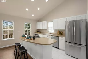 13465 SW Summerwood Dr, Tigard, OR 97223 - Photo 5