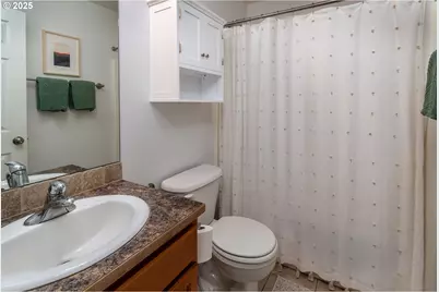 1482 NE Rumgay Ln, Bend, OR 97701 - Photo 21