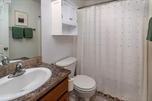 1482 NE Rumgay Ln, Bend, OR 97701 - Photo 21