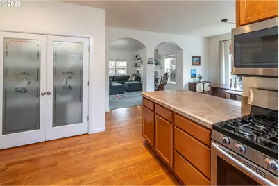 1482 NE Rumgay Ln, Bend, OR 97701 - Photo 13