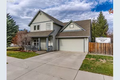 1482 NE Rumgay Ln, Bend, OR 97701 - Photo 3
