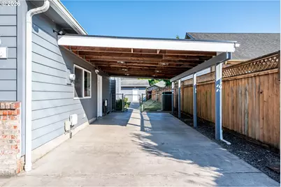 2360 38th Ave, Longview, WA 98632 - Photo 33