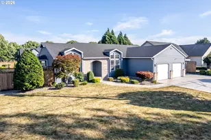 2360 38th Ave, Longview, WA 98632 - Photo 1