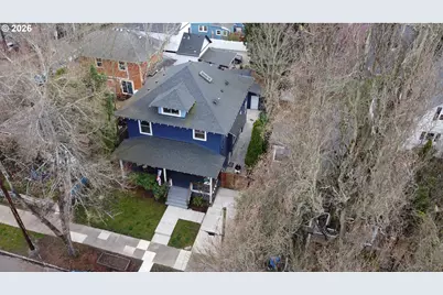 215 NE 30th, Portland, OR 97232 - Photo 3