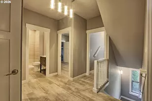 215 NE 30th, Portland, OR 97232 - Photo 11