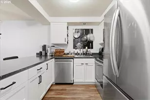 5503 SW Multnomah Blvd, Portland, OR 97219 - Photo 5
