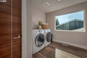 15574 SW Peace Ave, Tigard, OR 97224 - Photo 27